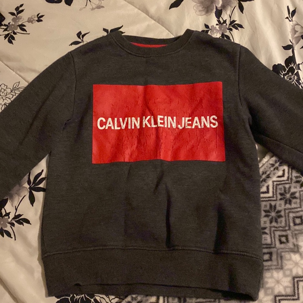 Calvin Klein boys sweater size 8